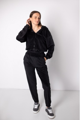 Костюм жіночий